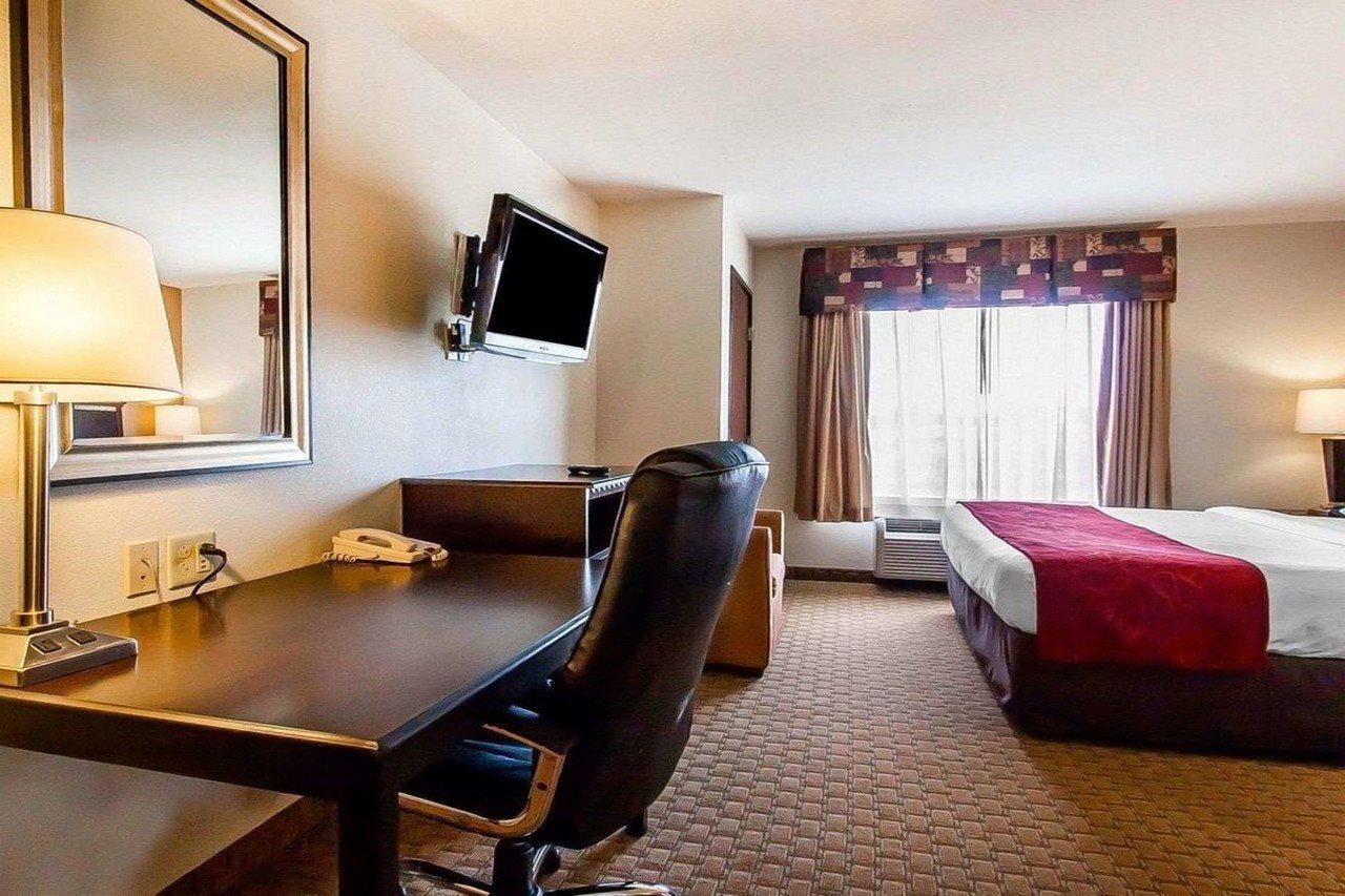 Comfort Suites Jackson-Cape Girardeau Exterior photo