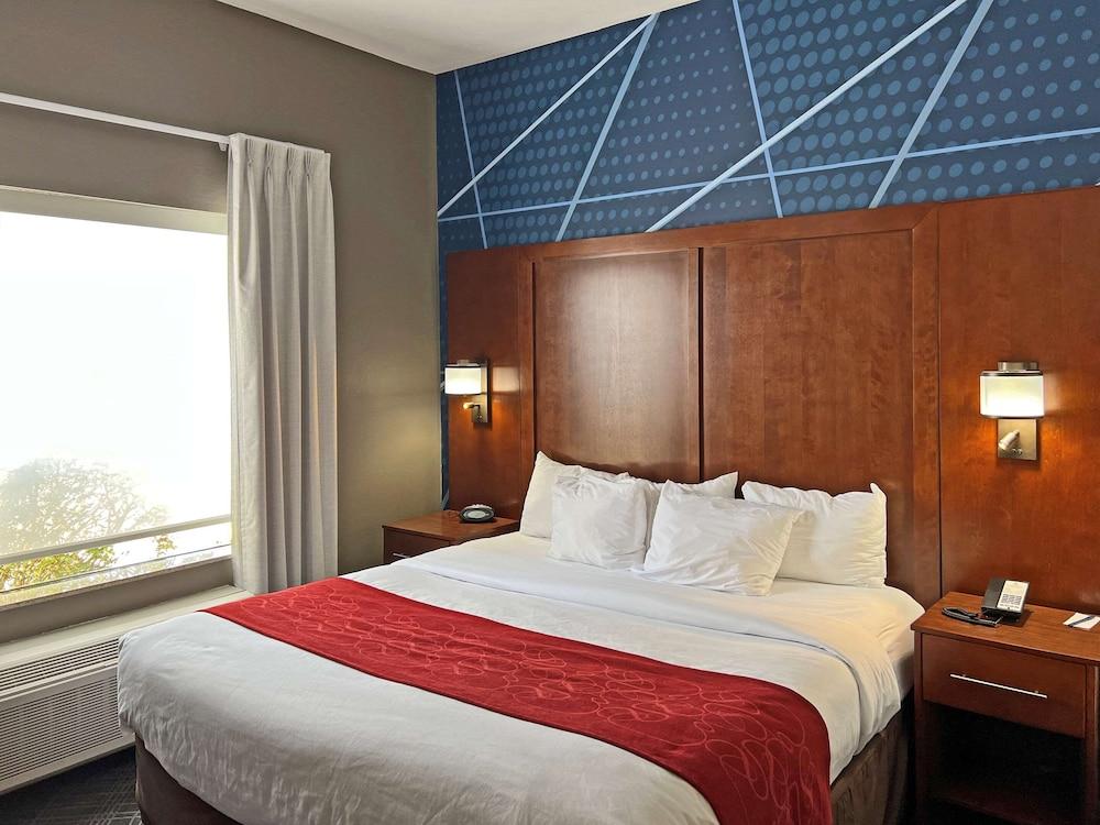 Comfort Suites Jackson-Cape Girardeau Exterior photo